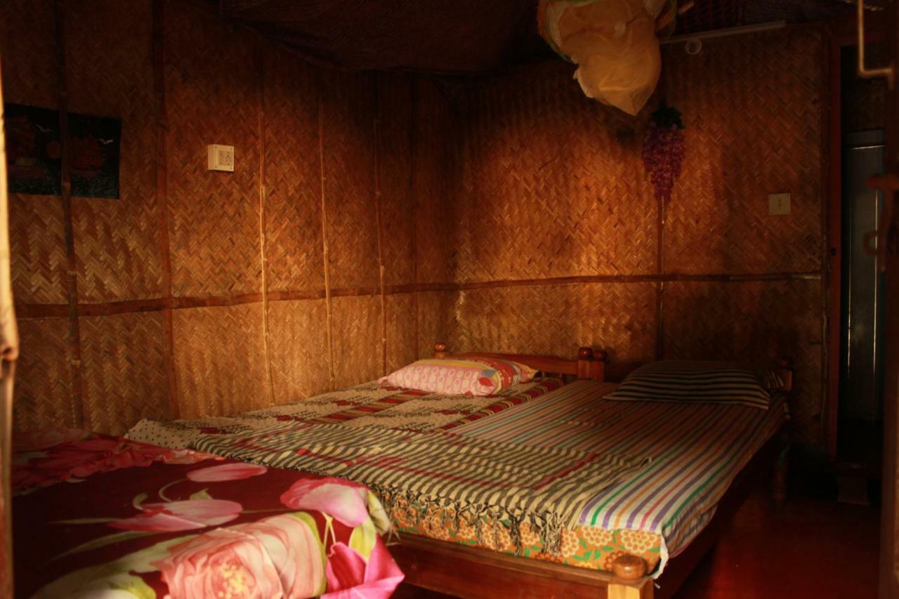 Elara Beach View Homestay Alappuzha Eksteriør bilde